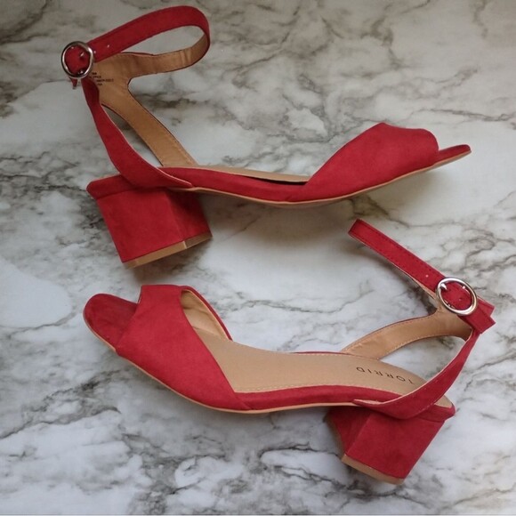 Torrid Wine Color Block Kitten Heel Faux Suede Sandals Size 7W - Picture 4 of 12